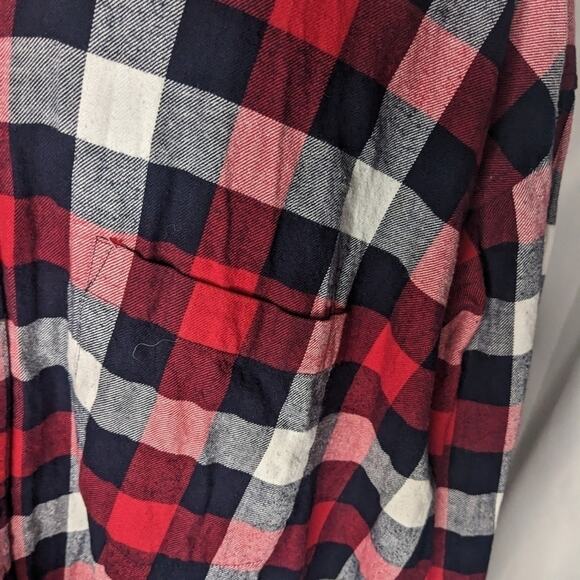 Foundry Red Plaid Long-Sleeve Flannel Shirt – Size 2XL - Picture 2 of 5